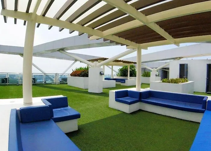 Azure Memory Pad 3* Manila